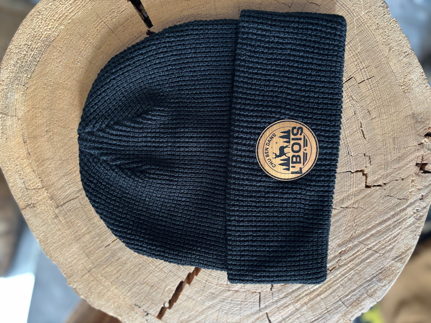 CHU BEN DANS L’BOIS • TUQUE NOIR EN TRICOT