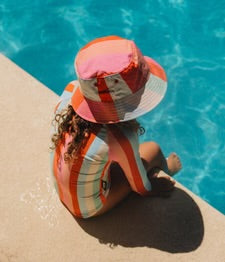 HEADSTER • MAILLOT DE BAIN UNE PIÈCE À MANCHES LONGUES VERTICAL DELIGHT • BUBBLE GUM