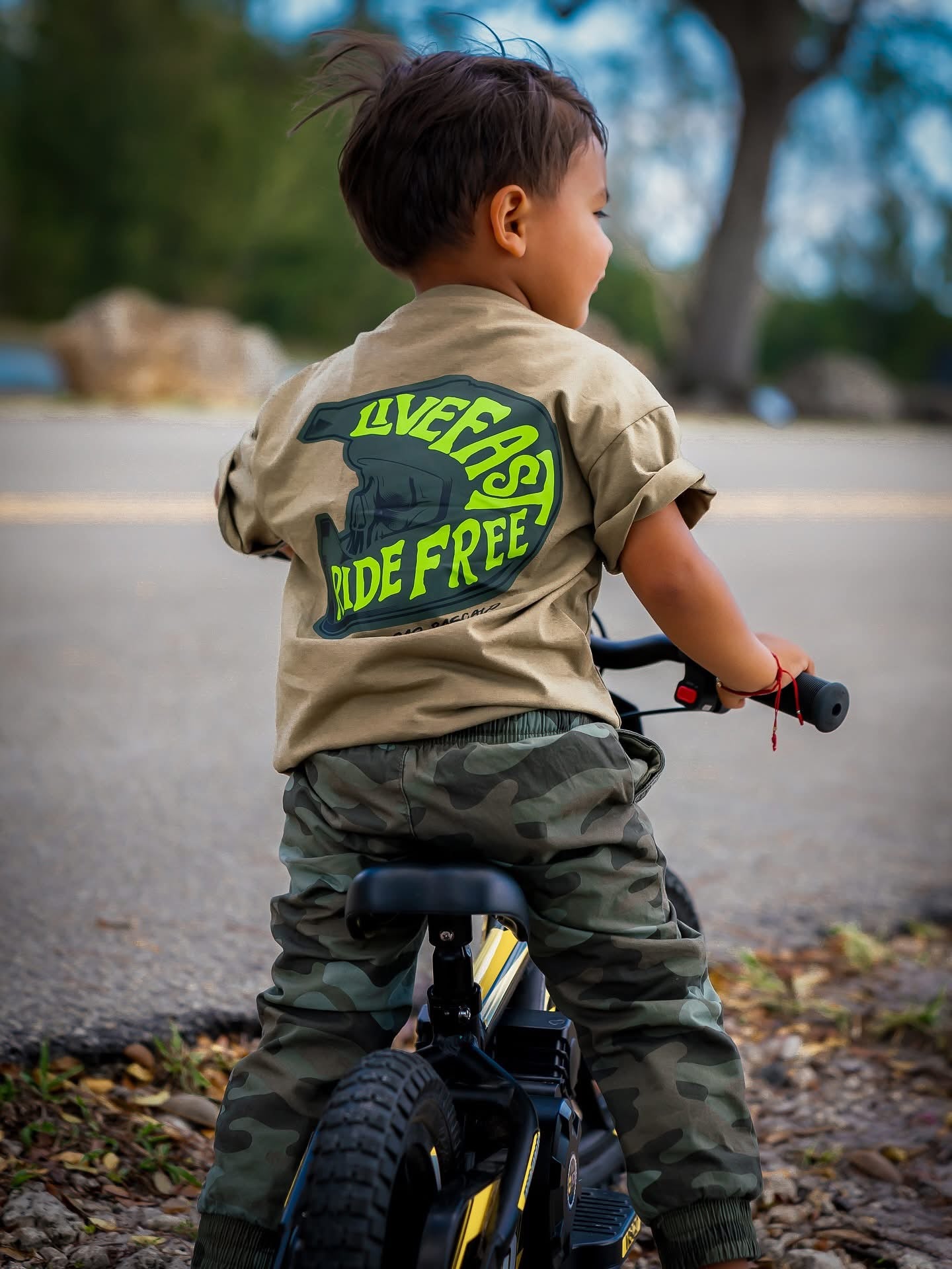 RADRASCAL • LiVE FAST FREE RIDE • T-SHIRT
