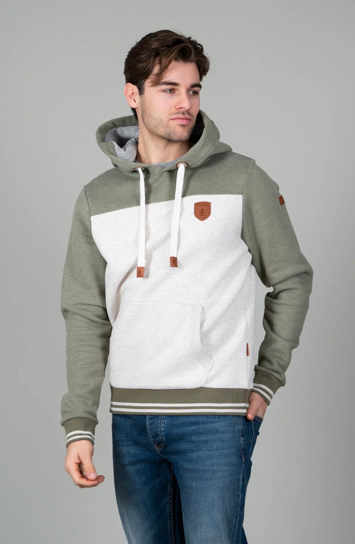 WANAKOME • SWEET À CAPUCHE • FARSIDE 1347 •