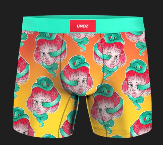 UNDZ- FEMME SERPENT- MÉDIUM