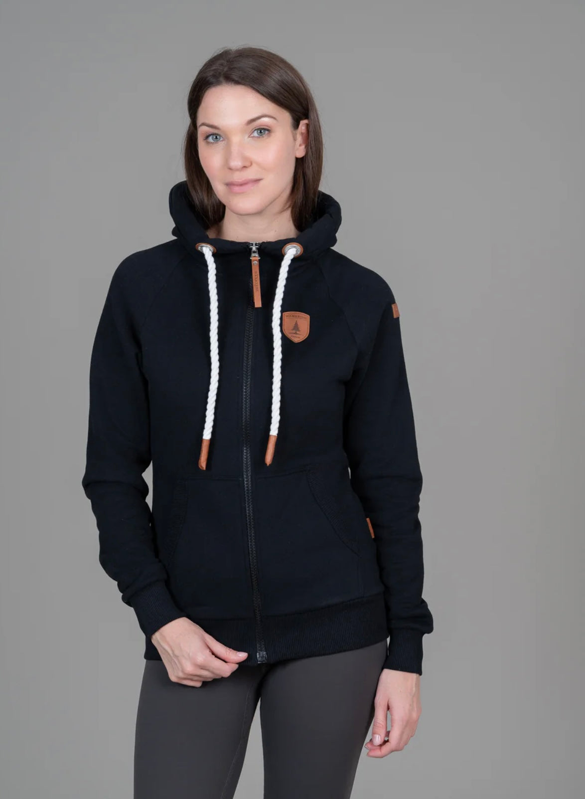 WANAKOME • HERA • NOIR • 70310