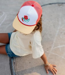 HEADSTER • CATCHING FEELINGS CASQUETTE TRUCKER BLANCHE