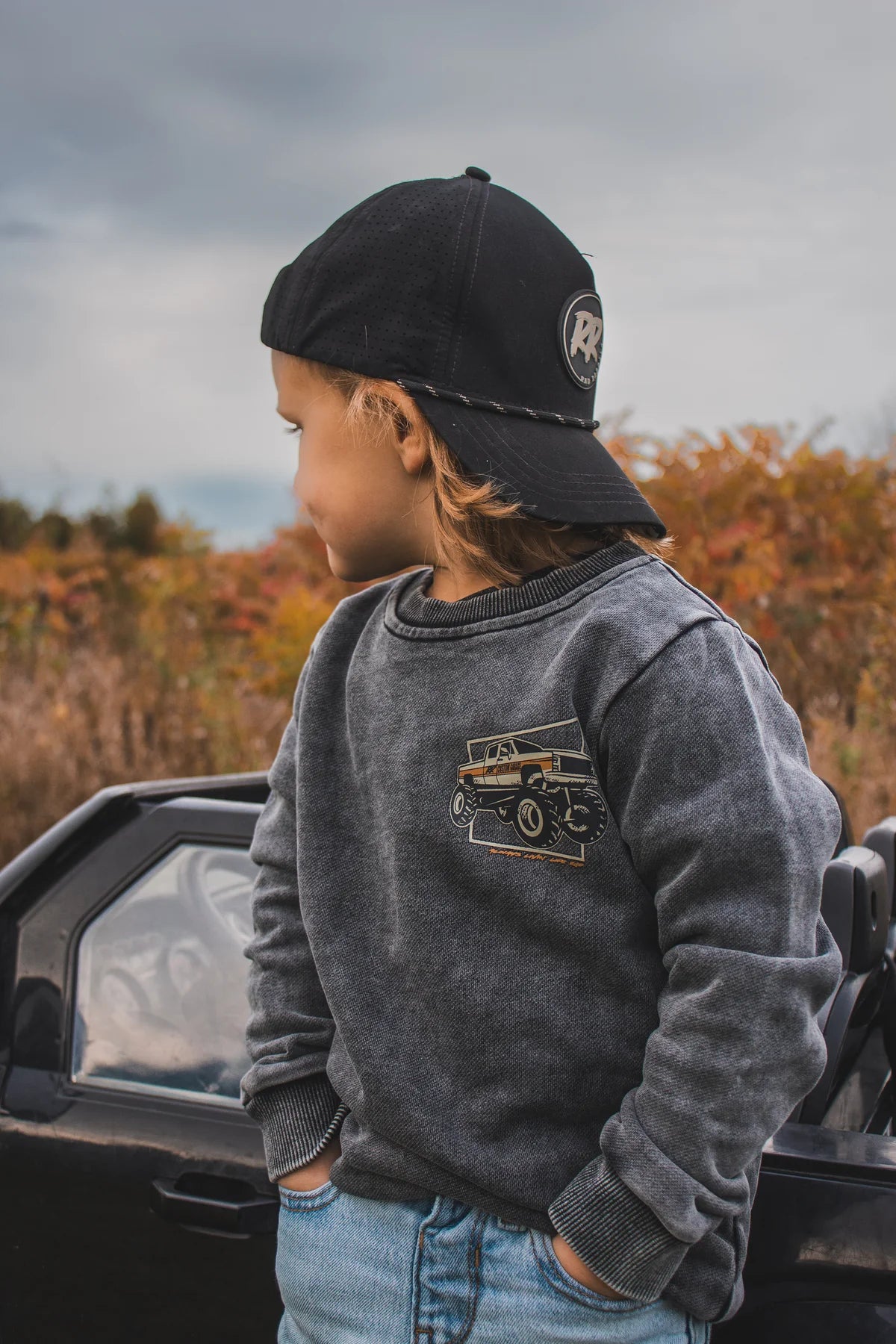 RAD RASCAL • CREW NECK • LIVING LIFE RAD