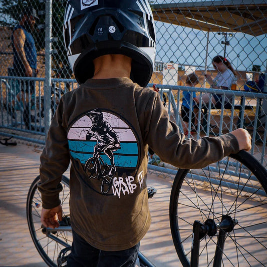 RAD RASCAL • MANCHE LONGUE • GRIP IT WITH IT