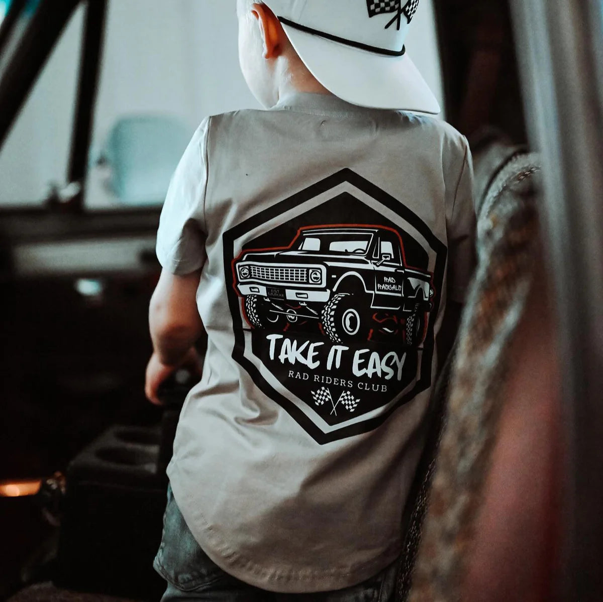 RAD RASCAL • T-SHIRT • TAKE IT EASY