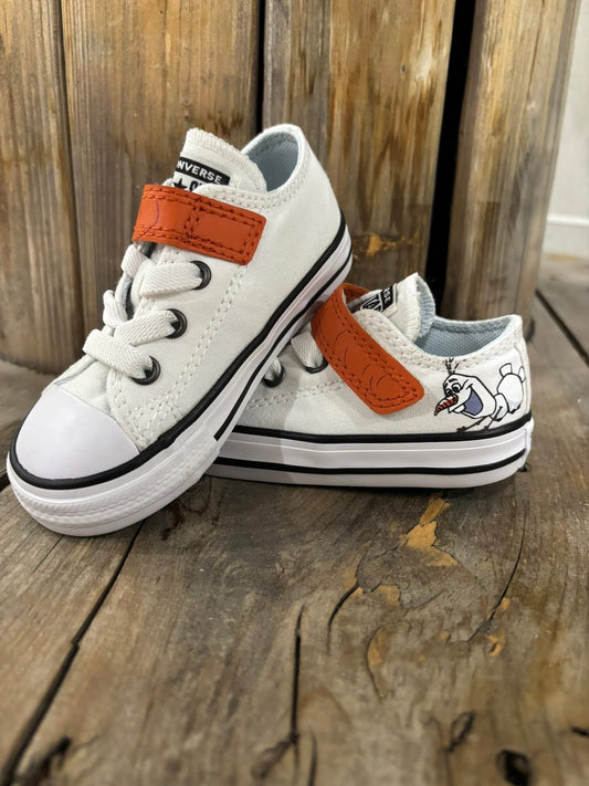 CONVERSE • OLAF