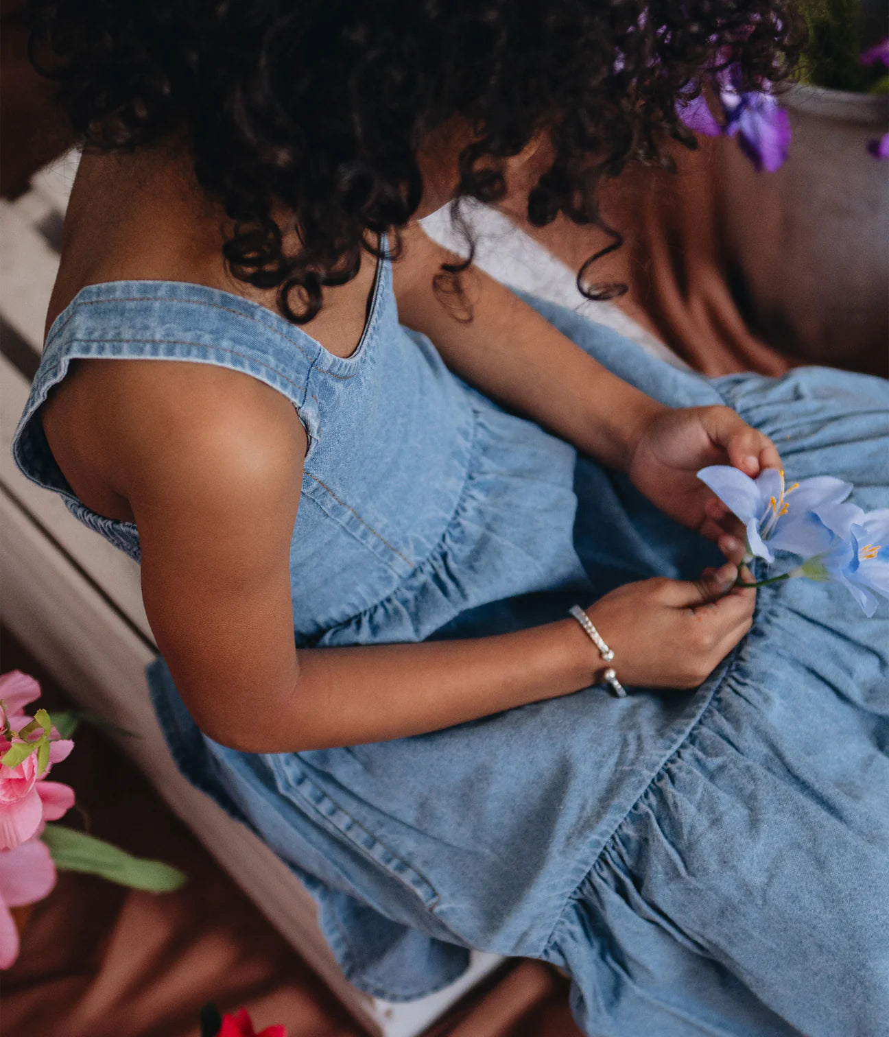 HEADSTER • ROBE SOPHIA • JEANS
